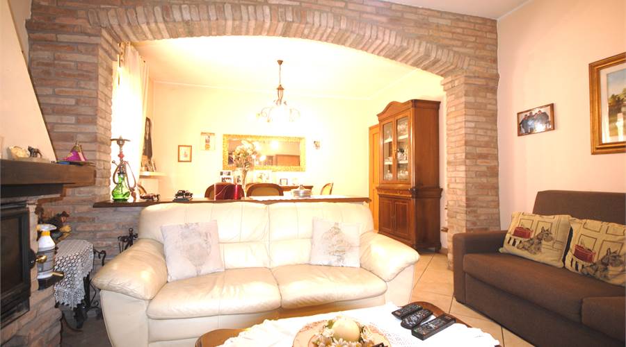 Salone