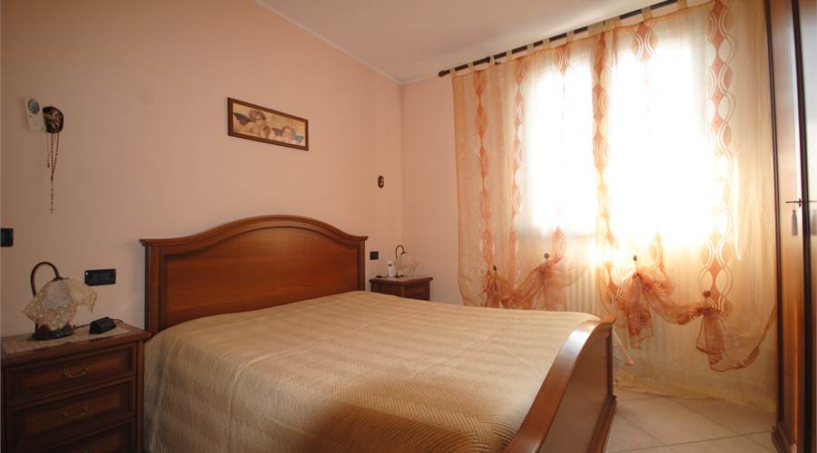 CAMERA 1