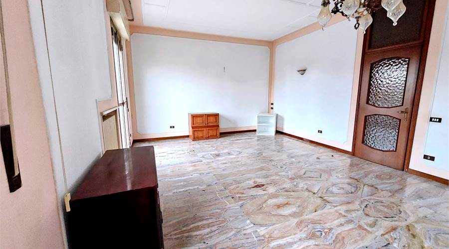 SALONE